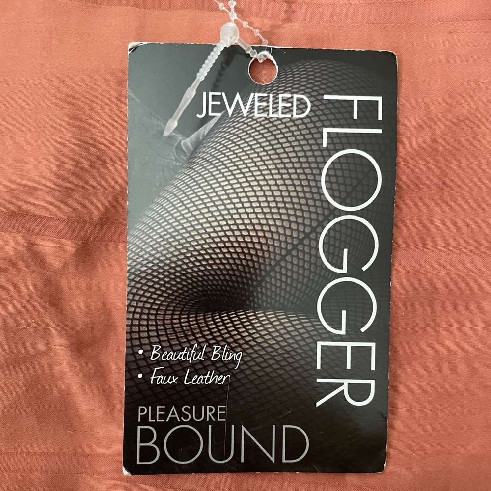 New jeweled flogger